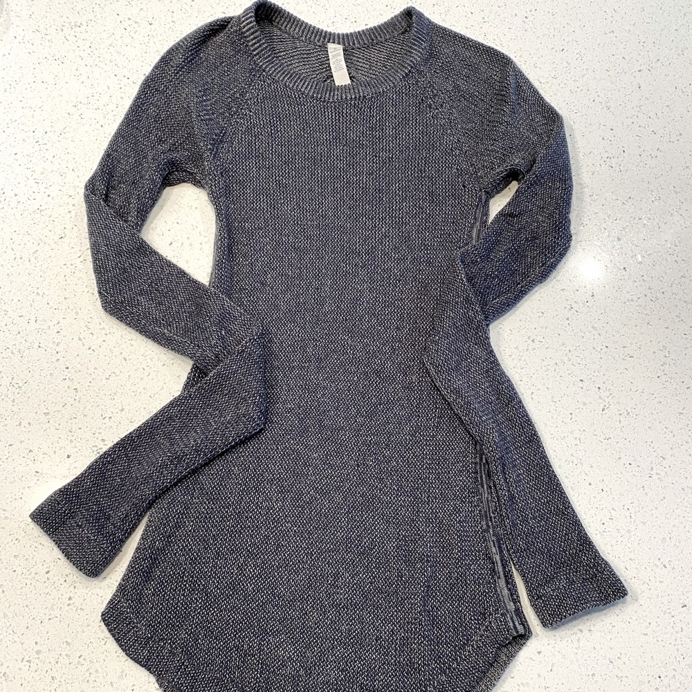REDUCED Lululemon sweater